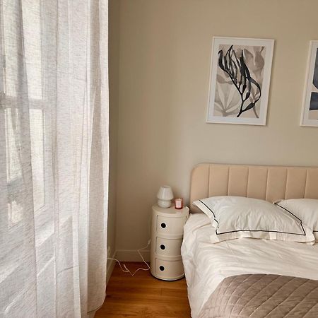 Beautiful, Modern 1-Bed Apartment, 5 Mins Rer A Saint-Germain-en-Laye Exterior photo